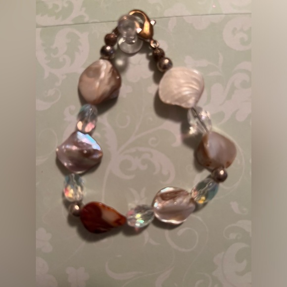 Handmade ABALONE shell 🐚bracelet - Picture 1 of 2
